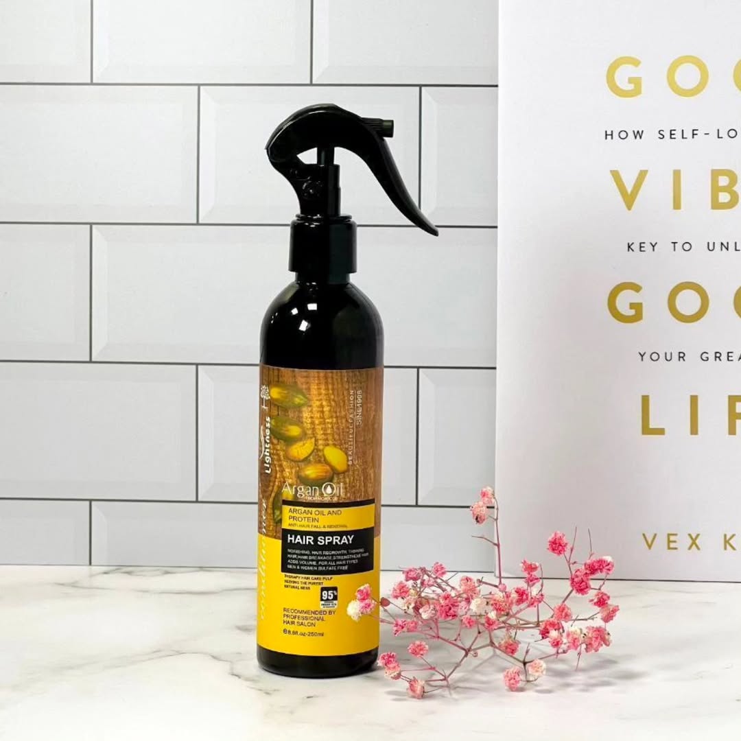 اسپری دوفاز لایتنس Lightness 250 میل اورجینال