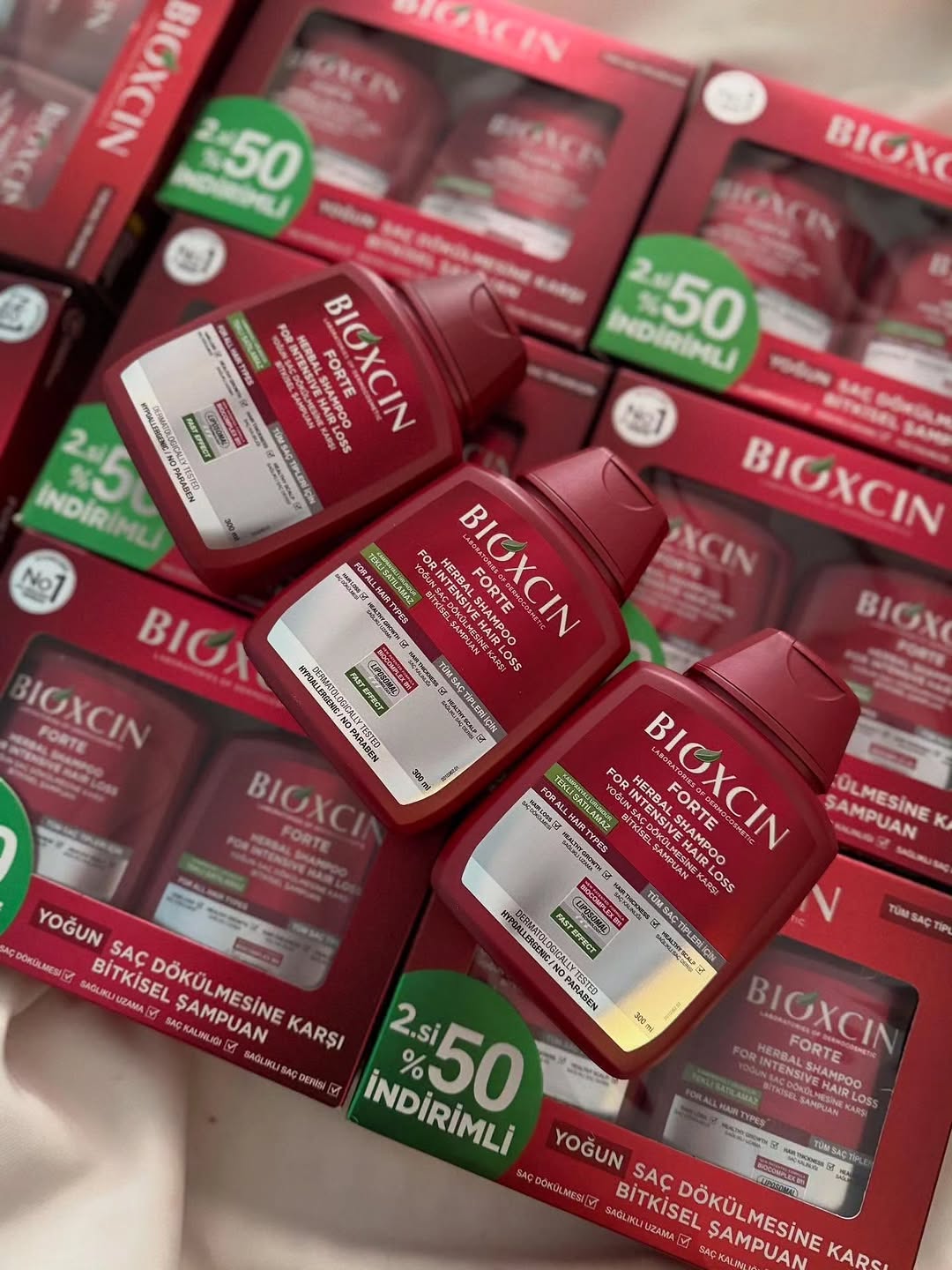 شامپو ضد ریزش بیوکسین BIOXIN