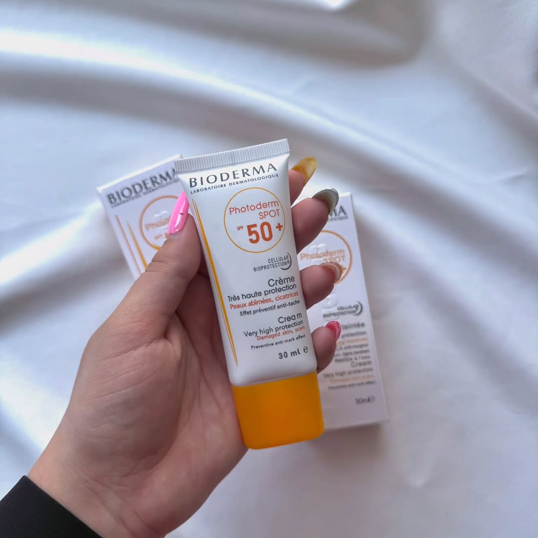 کرم ضد آفتاب بی‌رنگ بیودرما BIODERMA